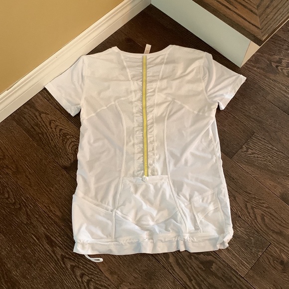 Lucy Activewear white size SM top - Picture 3 of 6